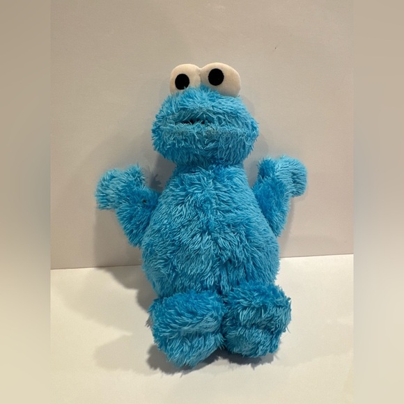 Sesame Street Cookie Monster Blue Stuffed Toy Soft Plush Doll 9.5” - Picture 1 of 6
